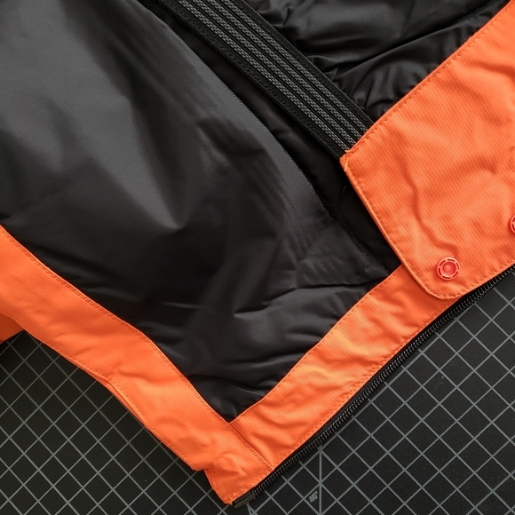 THE NORTH FACE GOLDMILL INSULATED PARKA - PAPAYA ORANGE/PICANTE RED - Picture 9 of 14